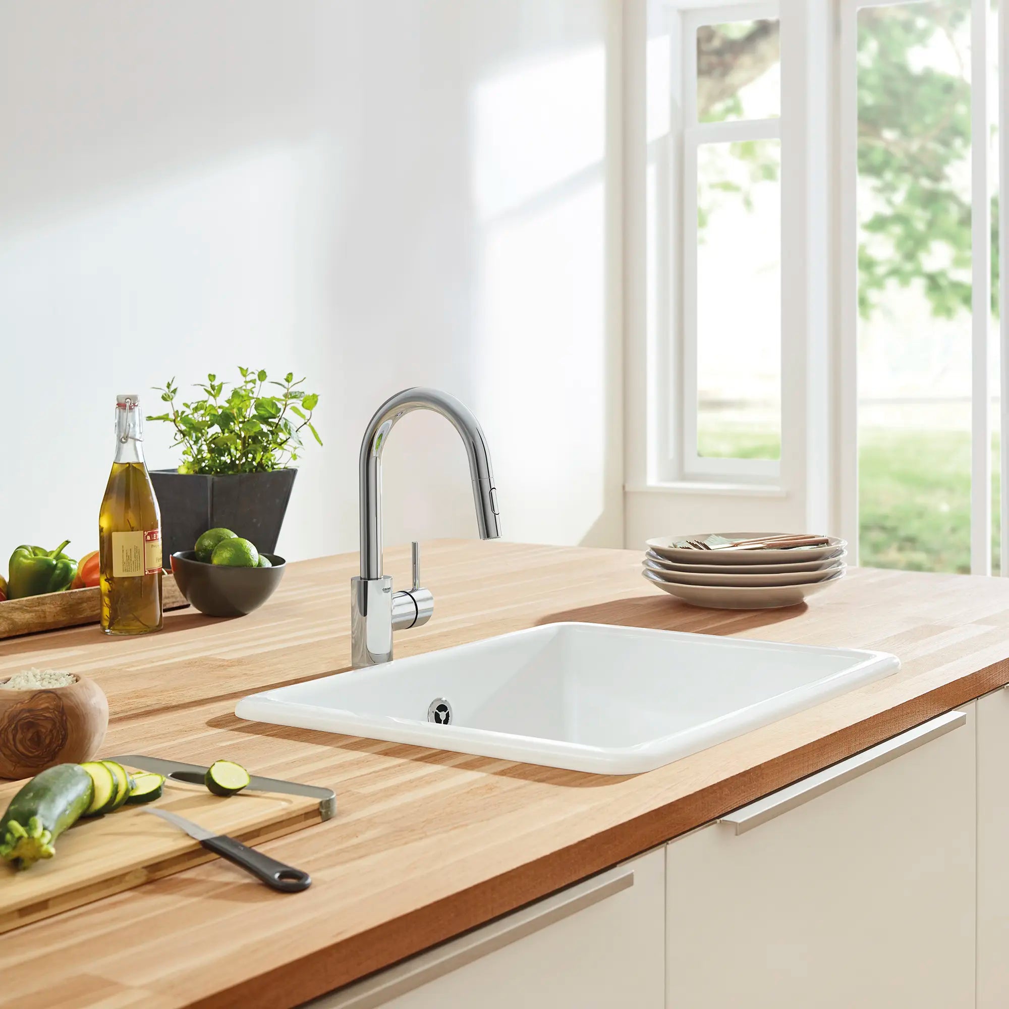 Concetto Single-Handle Pull Down Prep Faucet 1.75 GPM (6.6 L/min)