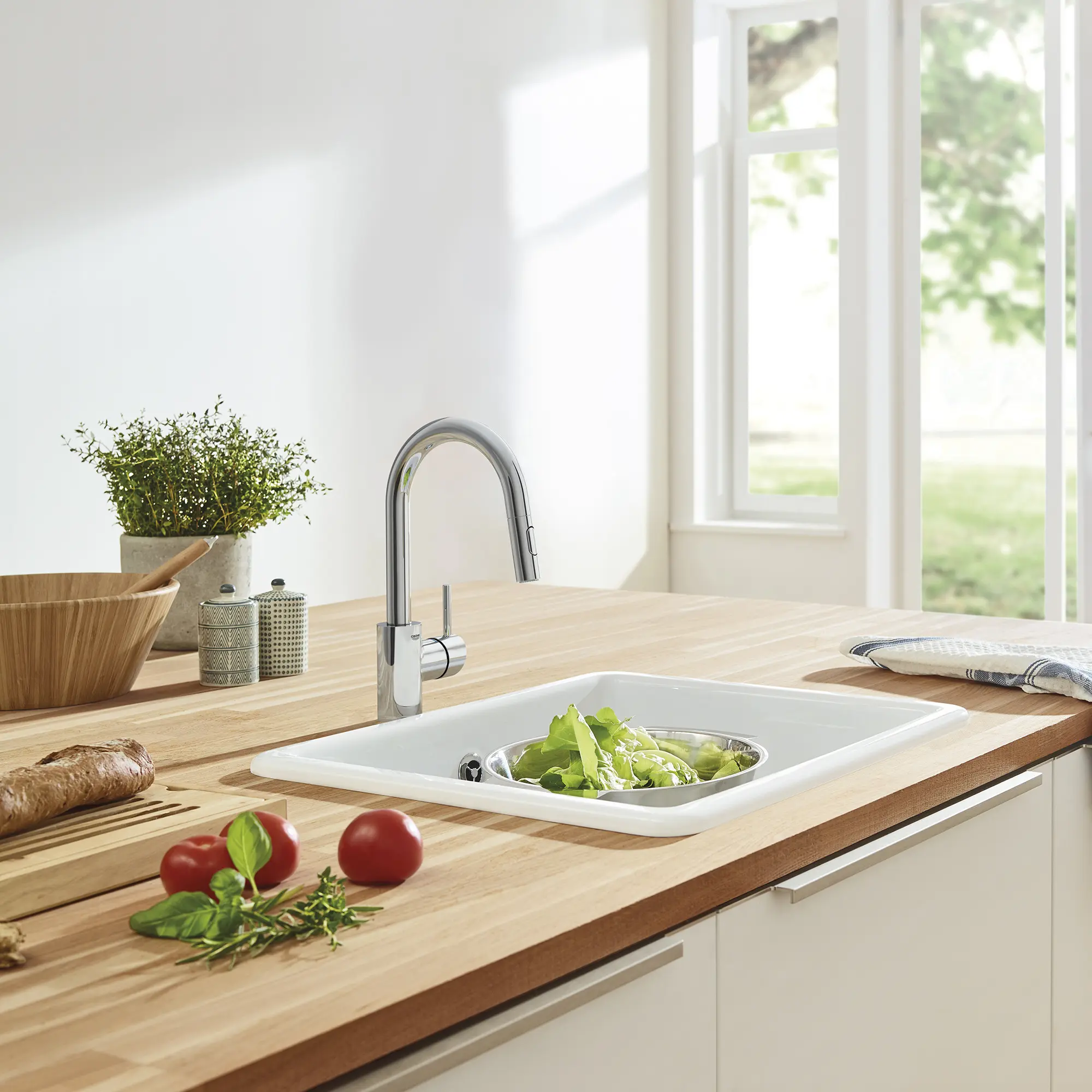 Concetto Single-Handle Pull Down Prep Faucet 1.75 GPM (6.6 L/min)